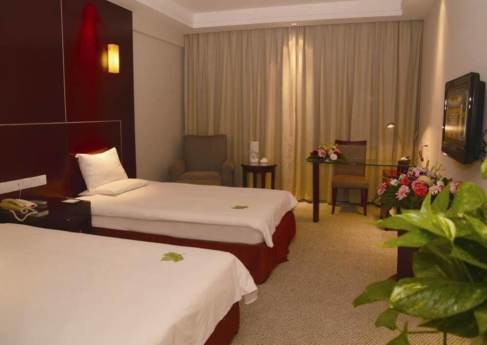 Jiangsu Nanjing New Century Hotel Exterior foto