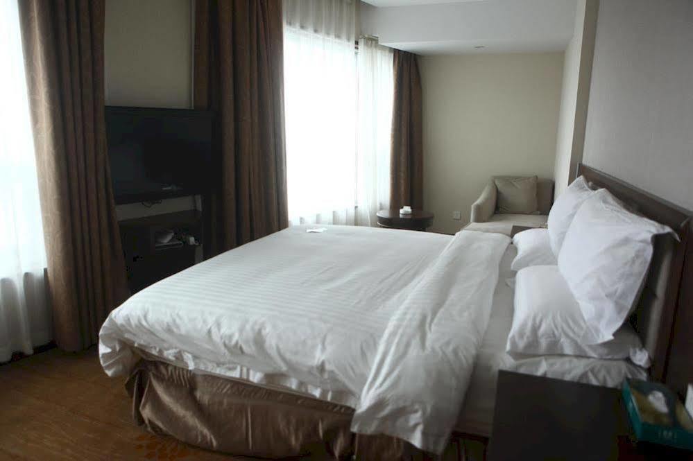 Jiangsu Nanjing New Century Hotel Exterior foto